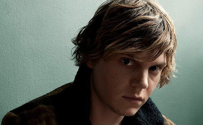 Next photo of Evan Peters