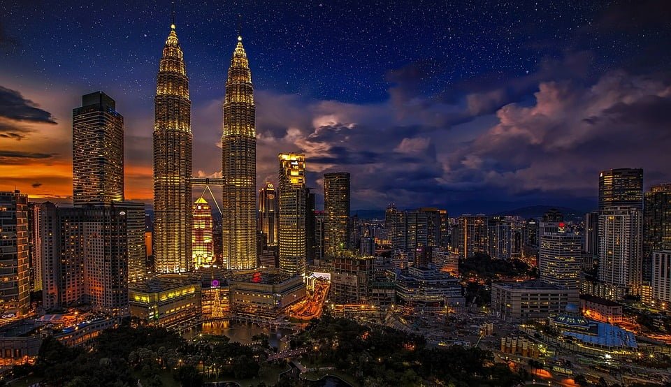 Twins Petronas Twin Towers Malaysia Kuala Lumpur