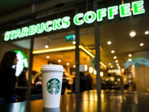 Auditions for Starbucks Coffee Lovers in Toronto and Their Grandparents for Commercial – Pays $4500+